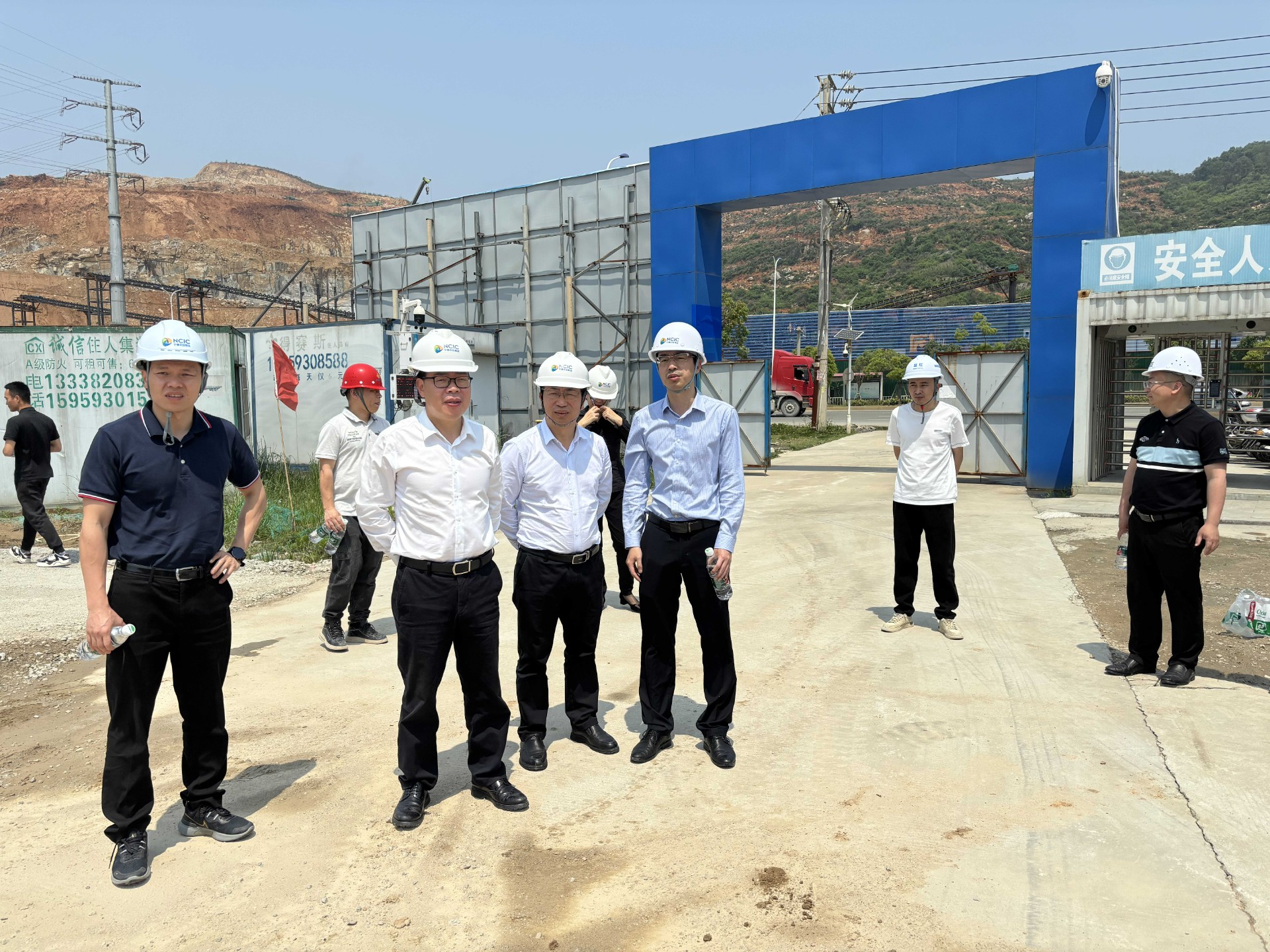 市彩运网集团领导深入市彩运网项目开展五一节前安全检查，，，，，，，，赖海澜拍摄1_new.jpg