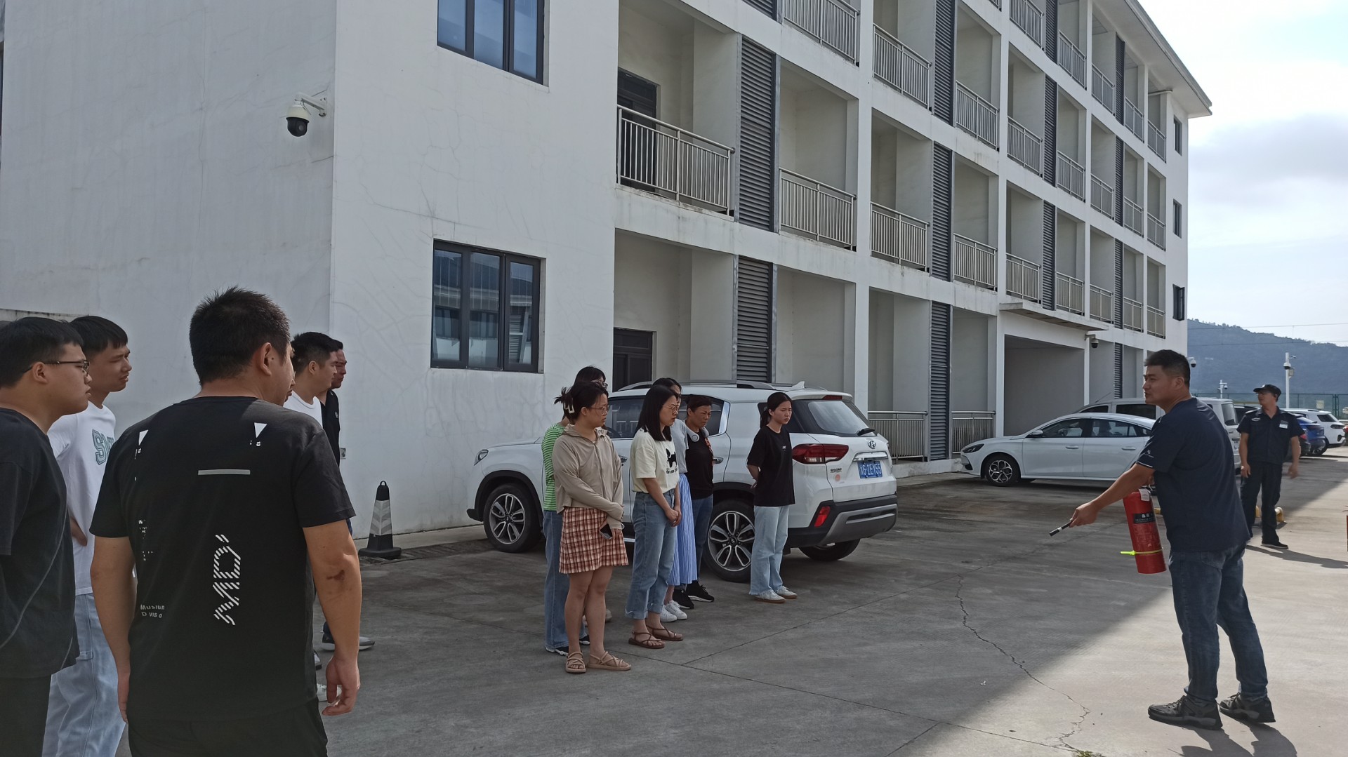 市彩运网物流产业园公司开展安全生产教育培训暨应急演练活动，，，，，，周明武拍摄2.jpg